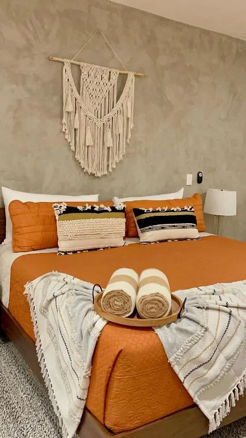 Urban Towers - Brand New Contemporary Apartment In Downtown Playa del Carmen Aparthotel