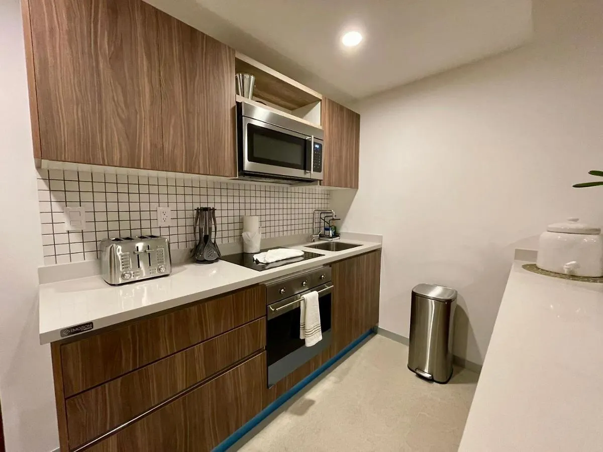 Urban Towers - Brand New Contemporary Apartment In Downtown Playa del Carmen Messico