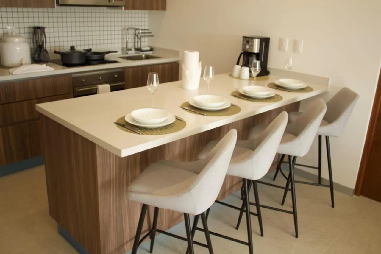 Aparthotel Urban Towers - Brand New Contemporary Apartment In Downtown Playa del Carmen